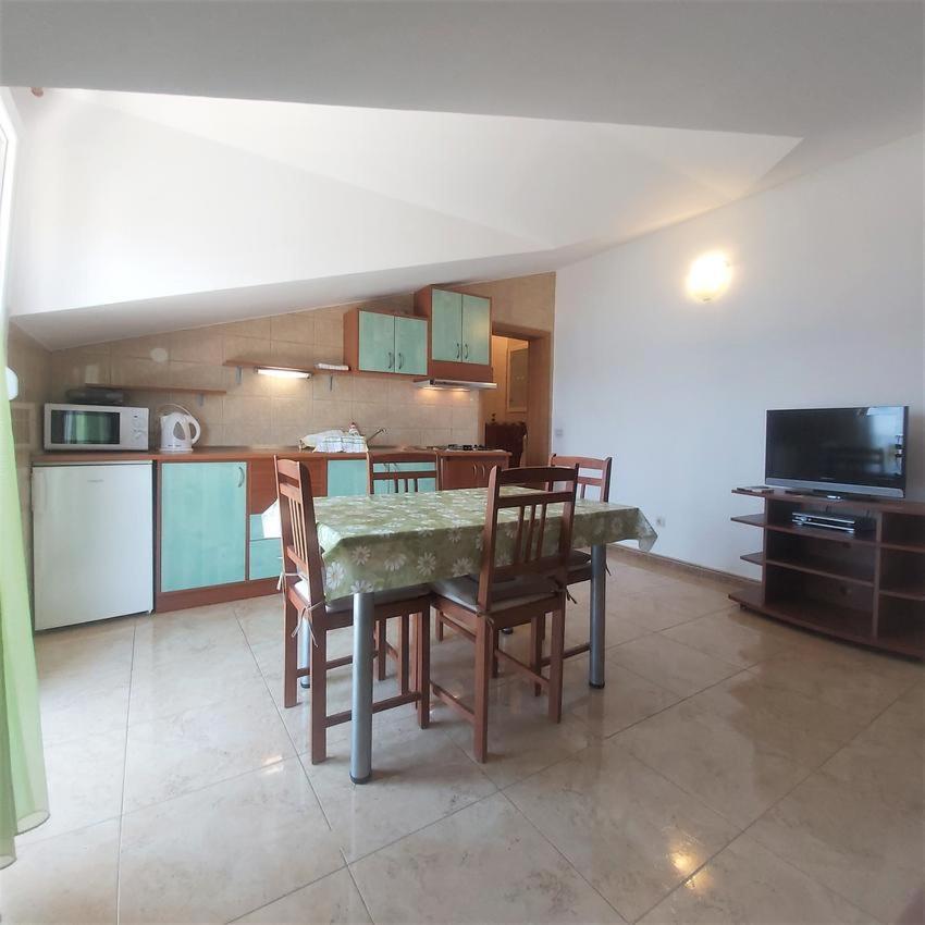 Apartments Sofija Slatine Εξωτερικό φωτογραφία
