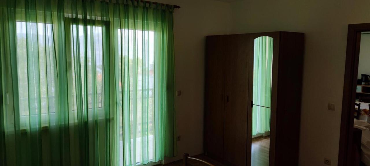 Apartments Sofija Slatine Εξωτερικό φωτογραφία