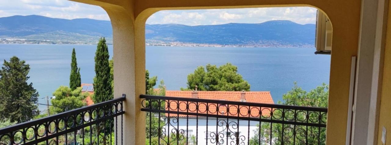 Apartments Sofija Slatine Εξωτερικό φωτογραφία