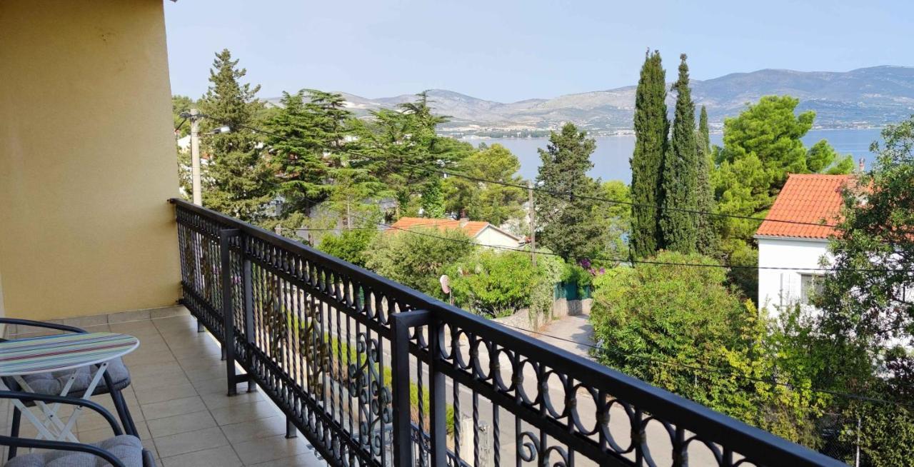 Apartments Sofija Slatine Εξωτερικό φωτογραφία